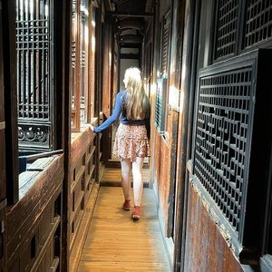 Meet your Posher, Laurel